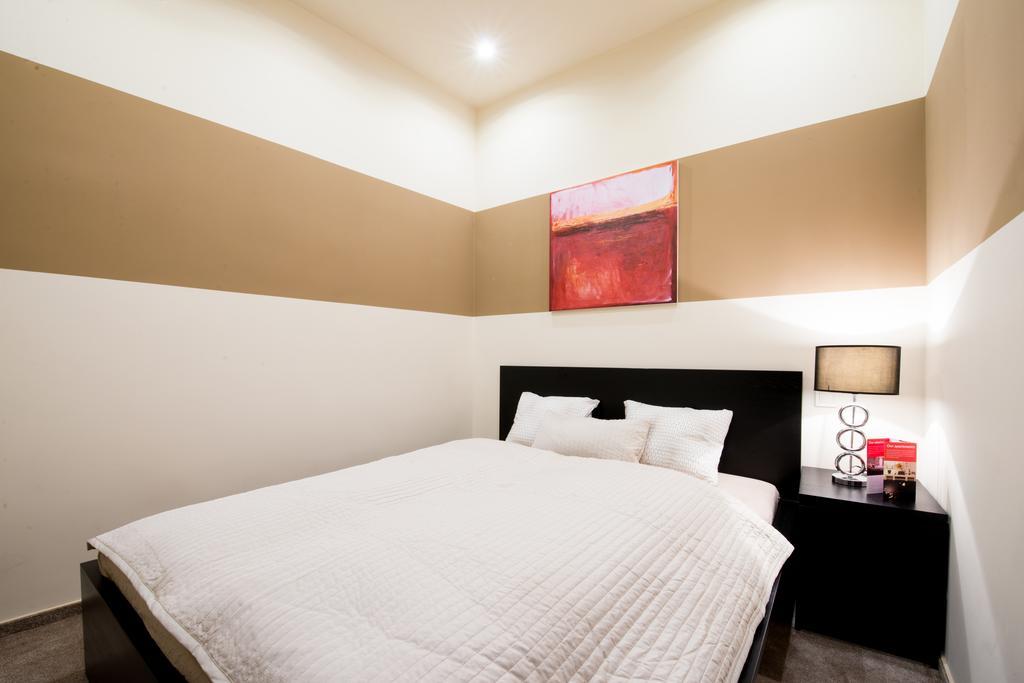 Little Boss Apartment Budapest Esterno foto