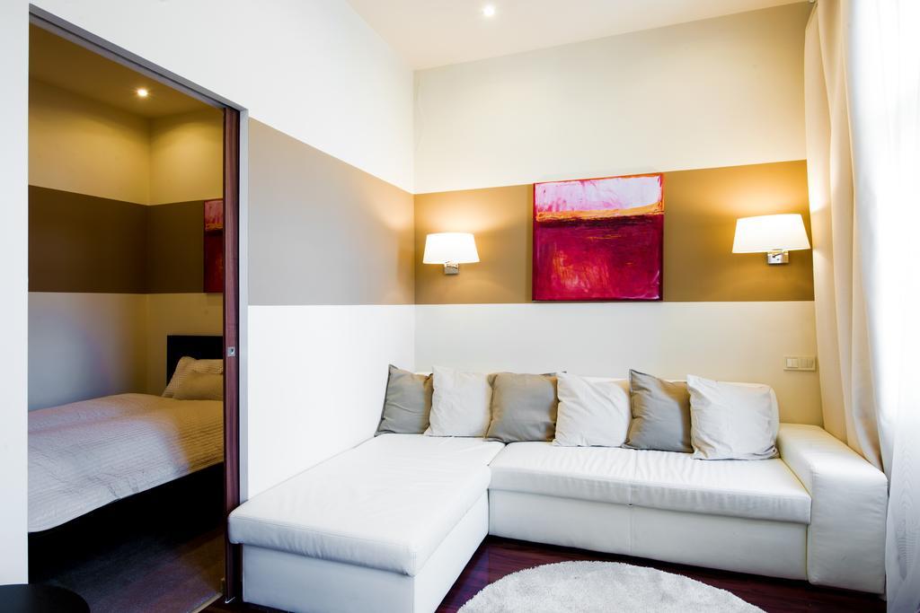 Little Boss Apartment Budapest Esterno foto